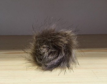 Faux Pelz Pompon 8 cm / natural 23