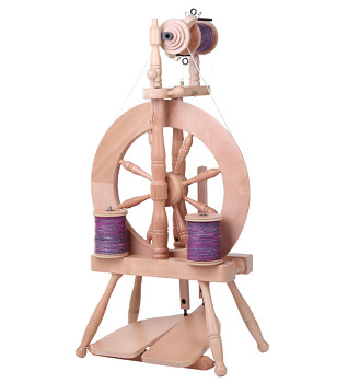 Traveller 3 Spinning Wheel Lacquered