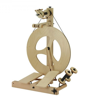 Spinning Wheel S10 Concept, Scotch Tension, double treadle, slider flyer