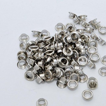 Eyelets / 10 ks / platinum